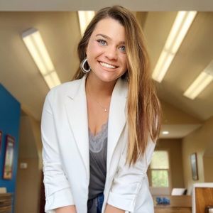 Meet your Posher, Jamie